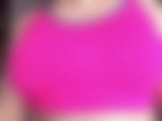 AlveraChausse's Live Sex Cam Show