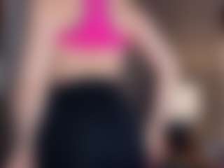 AlveraChausse's Live Sex Cam Show
