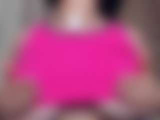 AlveraChausse's Live Sex Cam Show