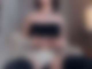 AlveraChausse's Live Sex Cam Show