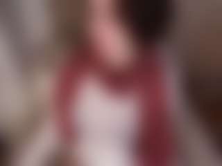 AlveraChausse's Live Sex Cam Show