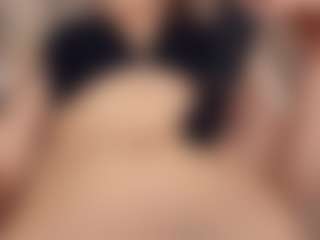 AlveraChausse's Live Sex Cam Show