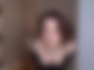 AlveraChausse's Live Sex Cam Show