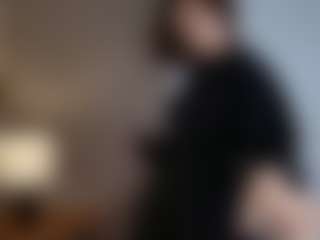 AlveraChausse's Live Sex Cam Show