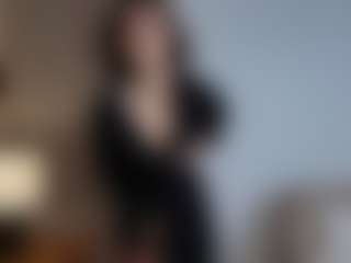 AlveraChausse's Live Sex Cam Show