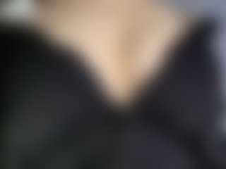 AlveraChausse's Live Sex Cam Show