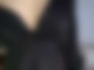 AlveraChausse's Live Sex Cam Show