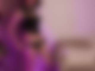 AlveraChausse's Live Sex Cam Show