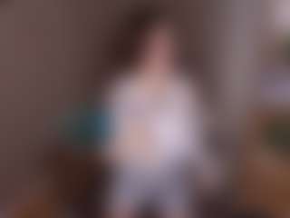 Live cam show with AlveraChausse - Joi on UwU Esports