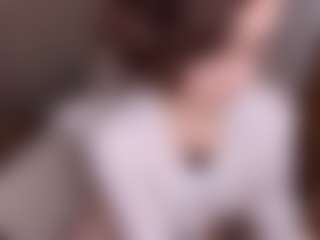 Live cam show with AlveraChausse - Facial Piercings on pussylord.com