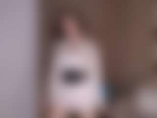 Live cam show with AlveraChausse - Raven Hair on Camsoda