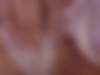 Live cam show with AlveraChausse - Thin on Camsoda