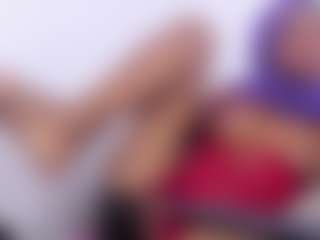 Amira-Alzahra's Live Sex Cam Show