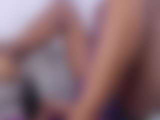 Amira-Alzahra's Live Sex Cam Show