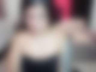 Live cam show with AniisaAlii - Green Eyes on slutload