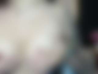 AniisaAlii's Live Sex Cam Show