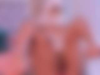 Live cam show with Anita-Noor - Athletic on EXY