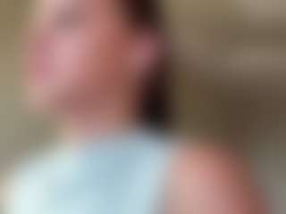 Live cam show with Lucie - Big Tits on CamwithHer