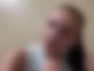 Live cam show with Lucie - Big Tits on Gym Cam Girls