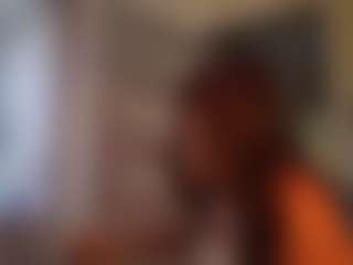 Live cam show with BrandyBenecke - Upskirt on SinfulBabes