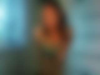 Live cam show with BrandyBenecke - Oil on CamClone