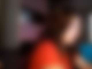 Live cam show with BrandyBenecke - New Brown Eyes on hrnylive.com