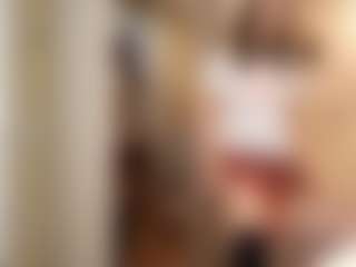 Live cam show with BrandyBenecke - Spank on milfzrlive.com