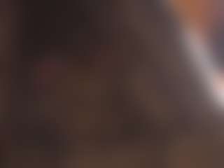 Live cam show with Brenda-Levine - Facial on Camsoda
