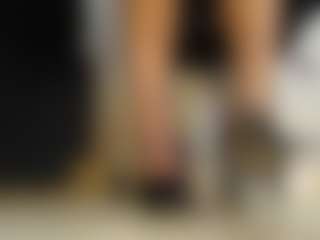 Live cam show with Brenda-Levine - Facial on camwithhim.com