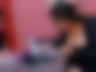 Live cam show with Brenda-Levine - No Smoking on Milfs Live