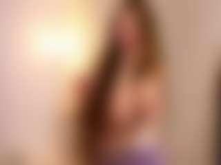 Live cam show with CaylaAdamczak - New Spank on fapnchat