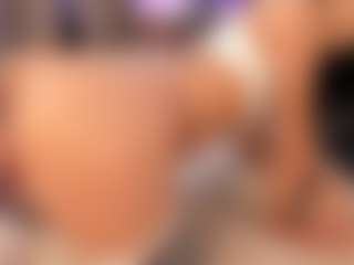 ChloeObril's Live Sex Cam Show