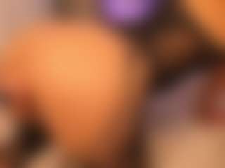 ChloeObril's Live Sex Cam Show