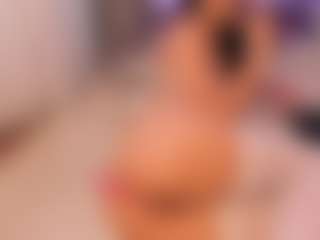 ChloeObril's Live Sex Cam Show