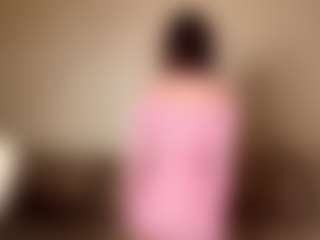 Live cam show with Milana - Tease on Camsoda