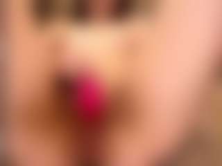 Live cam show with Milana - Facial Piercings on Camsoda