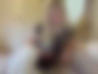 Live cam show with DawneWeisenstein - Twerk on Camsoda