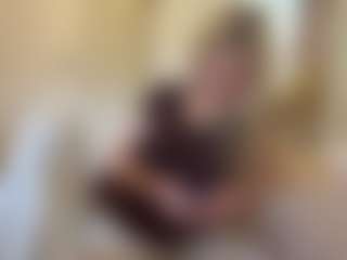Live cam show with DawneWeisenstein - Public on Camsoda
