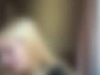 Live cam show with DawneWeisenstein - Athletic Public on instabang