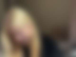 Live cam show with DawneWeisenstein - Solo on Camsoda