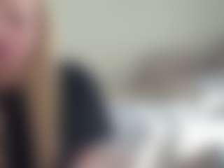 Live cam show with DawneWeisenstein - New Tattoos on livesexfox.com