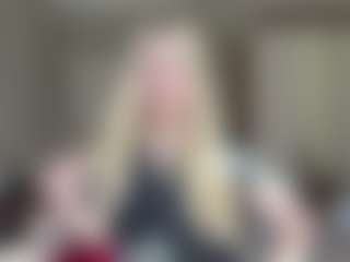 Live cam show with DawneWeisenstein - Camel Toe on madthumbs