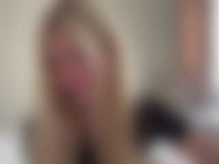 Live cam show with DawneWeisenstein - Drinking on Camsoda