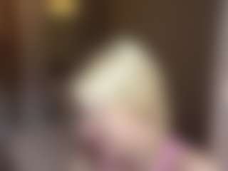 Live cam show with DawneWeisenstein - Public on Camsoda