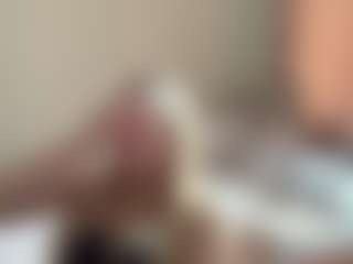 Live cam show with DawneWeisenstein - Athletic Blowjob on crypto-cams