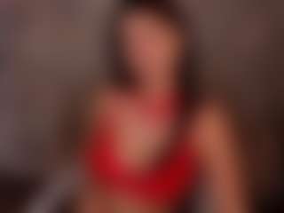 Live cam show with Doris-Kenller - Flashing on CamClone