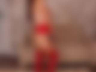 Live cam show with Doris-Kenller - Upskirt on Mixed Magazine Live