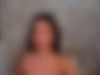 Live cam show with Doris-Kenller - College Big Tits on Streamer API