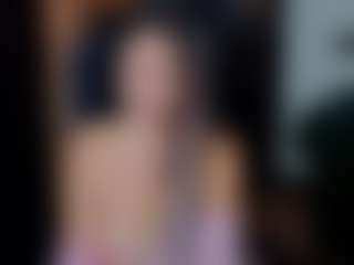 Live cam show with Doris-Kenller - Upskirt on Fapmatic.com