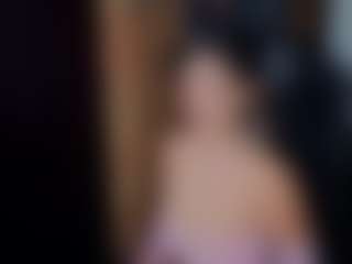 Live cam show with Doris-Kenller - College on CamSodaAdn